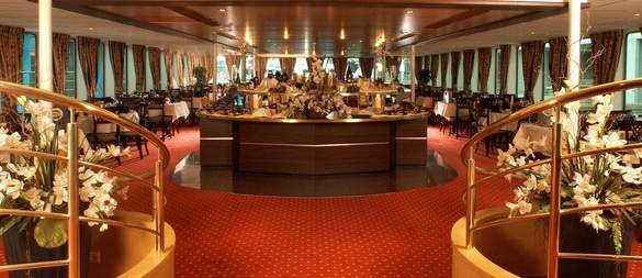 Amadeus River Cruises Amadeus Royal Interior Restaurant 1.jpg
